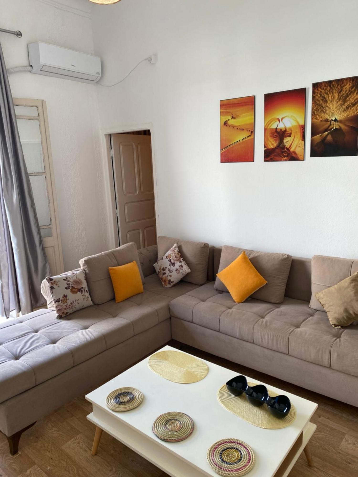 Appartement Lumineux Centre-Ville Tunisz Kültér fotó